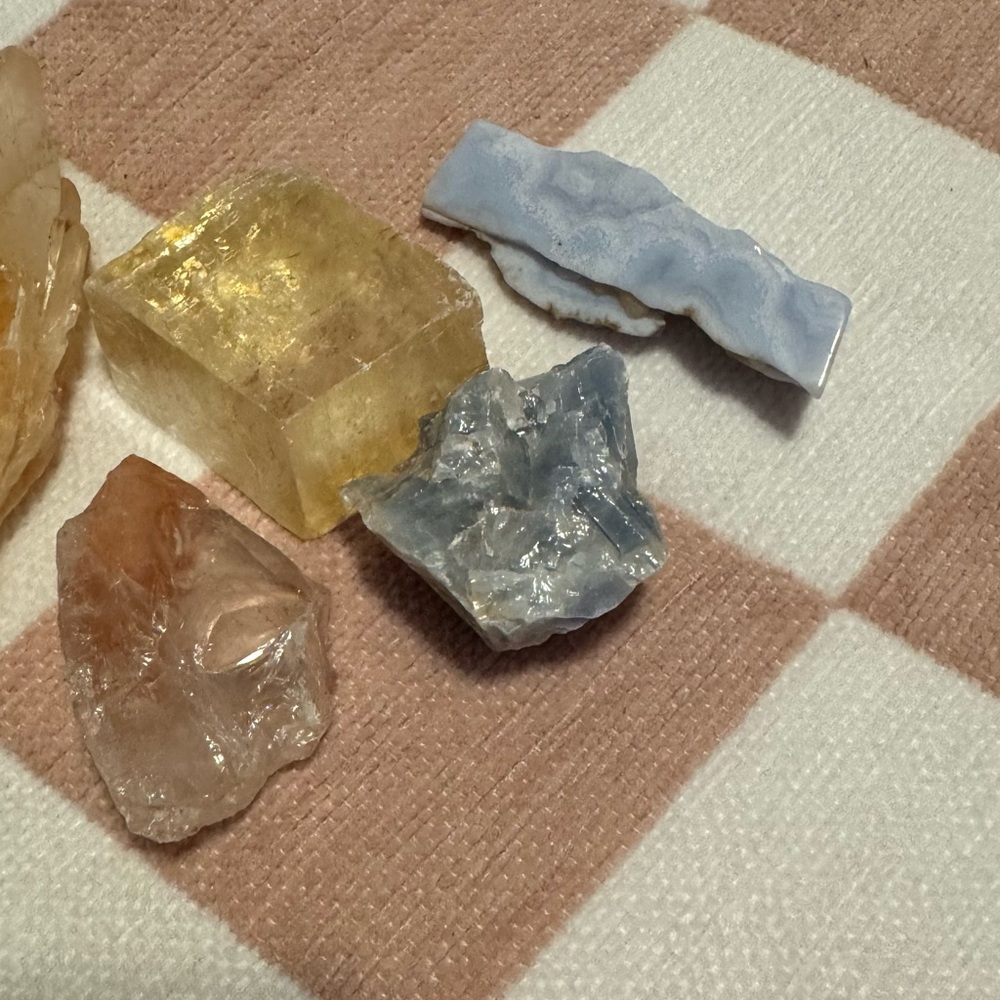 Natural Crystal Stone Set - Multicolor - Picture 2 of 4